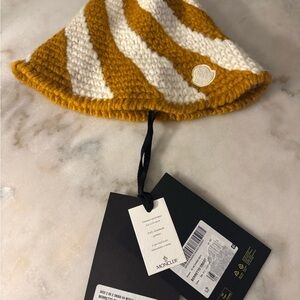 Moncler Kids Yellow and White Striped Hat